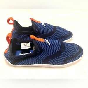 NWOT Kid’s Speedo Surfknit Watershoes